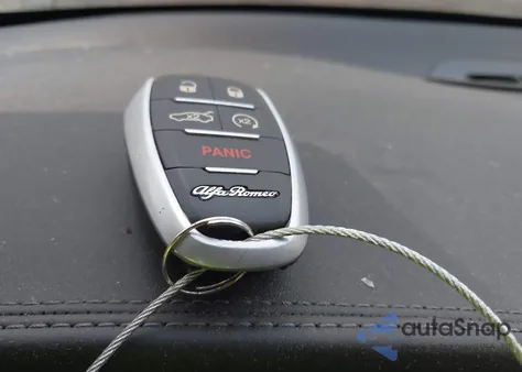 2019 Alfa Romeo Giulia Ti Sport Awd from USA, damaged, VIN ZARFANBNXK7609741